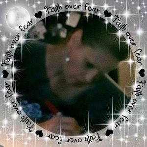 Meet your Posher, Janet